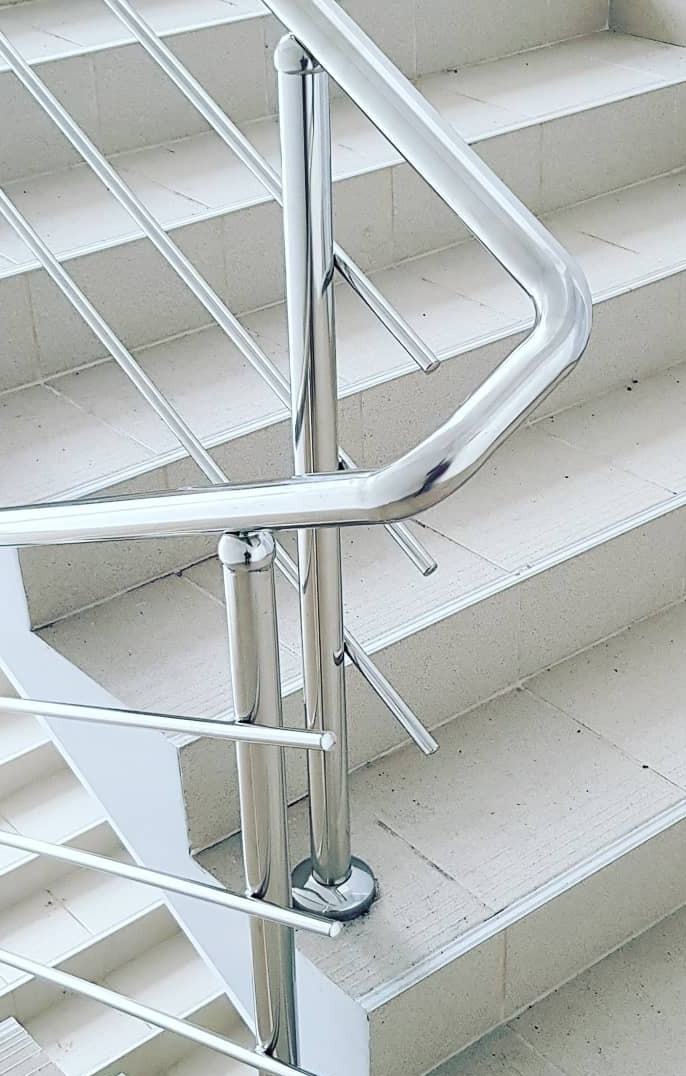 Выполненный заказ — Ограждения в административном здании на ул. Кирова, г.Томск, апрель 2020